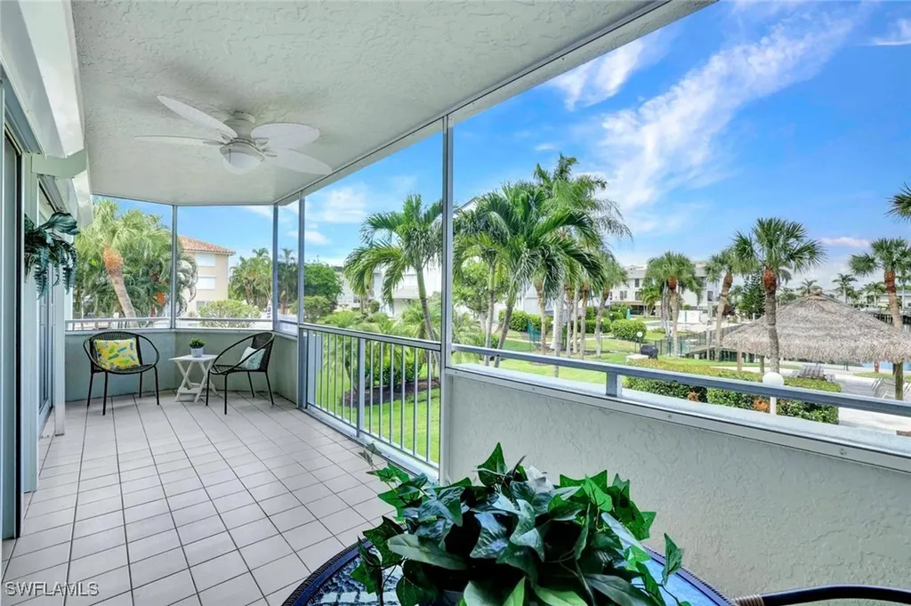 1041 Swallow Avenue Marco Island FL 34145