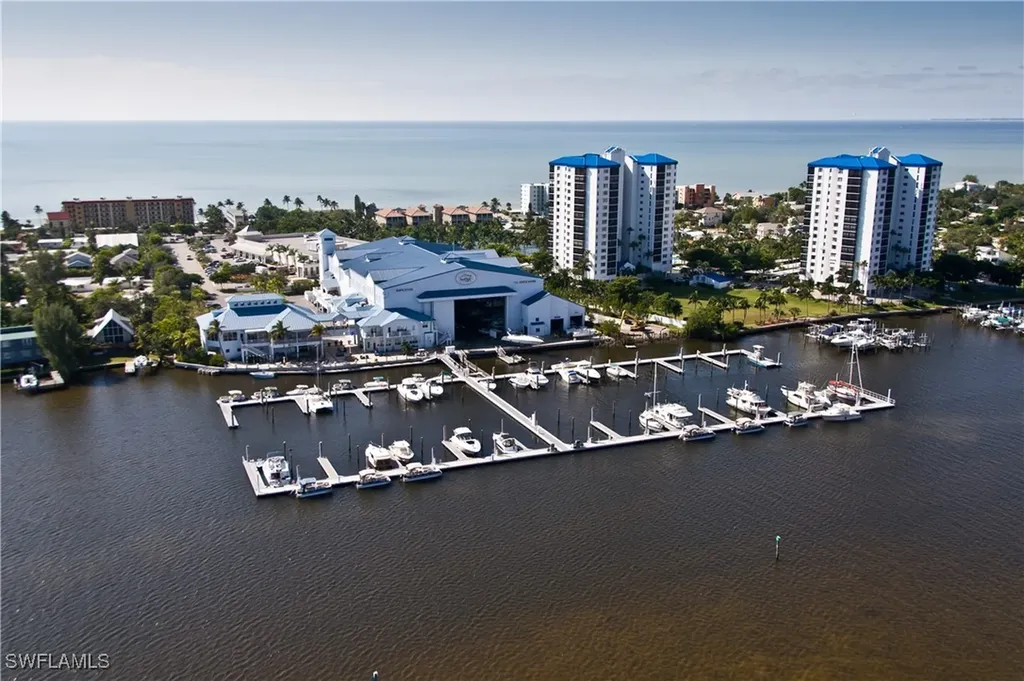 Fort Myers Beach FL, 4765 Estero Boulevard