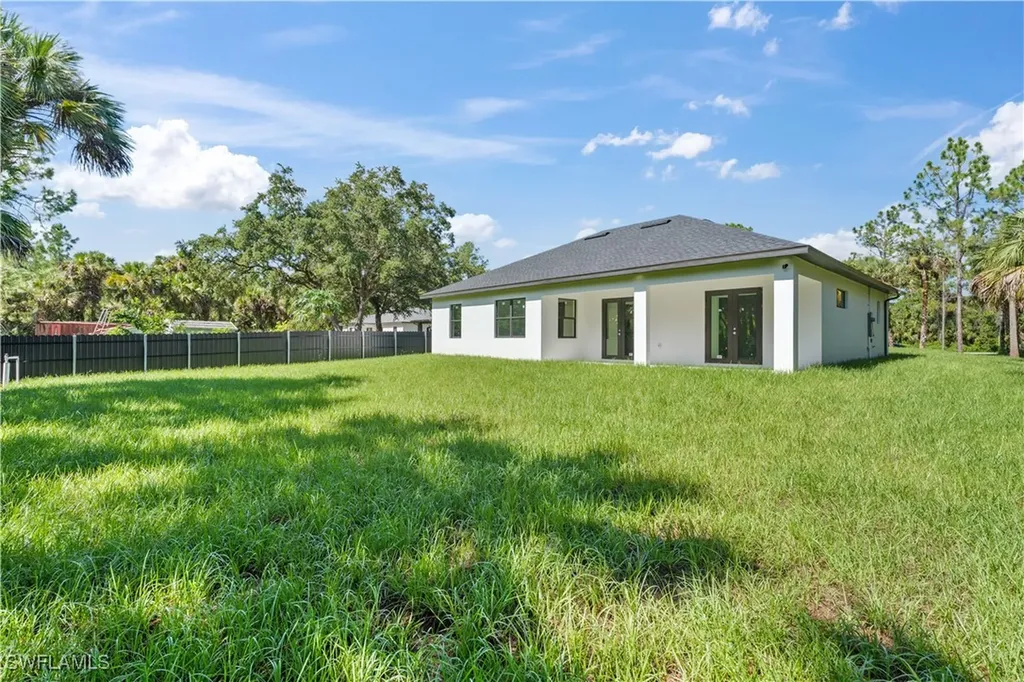 2132 Desoto Boulevard S Naples FL 34117