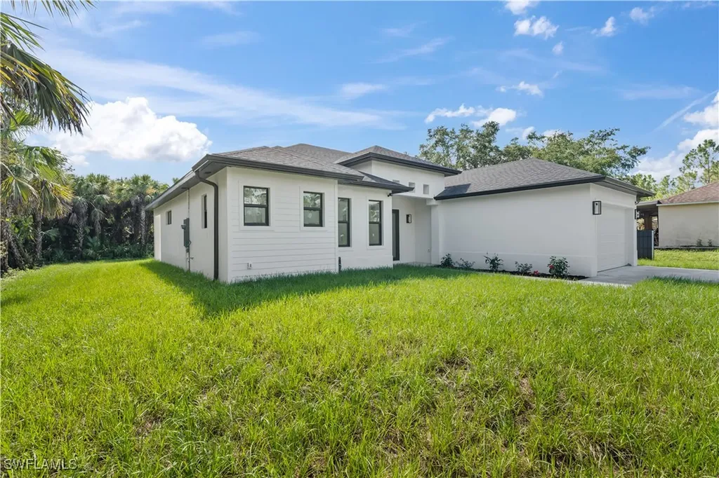 2132 Desoto Boulevard S Naples FL 34117