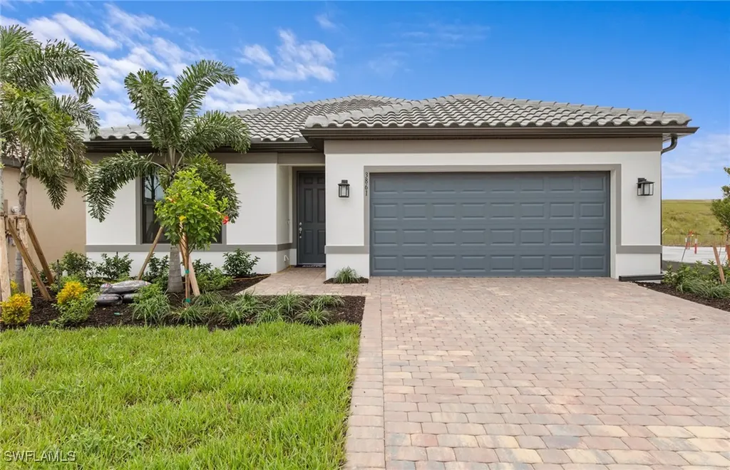 3861 Passion Vine Drive Alva FL 33920