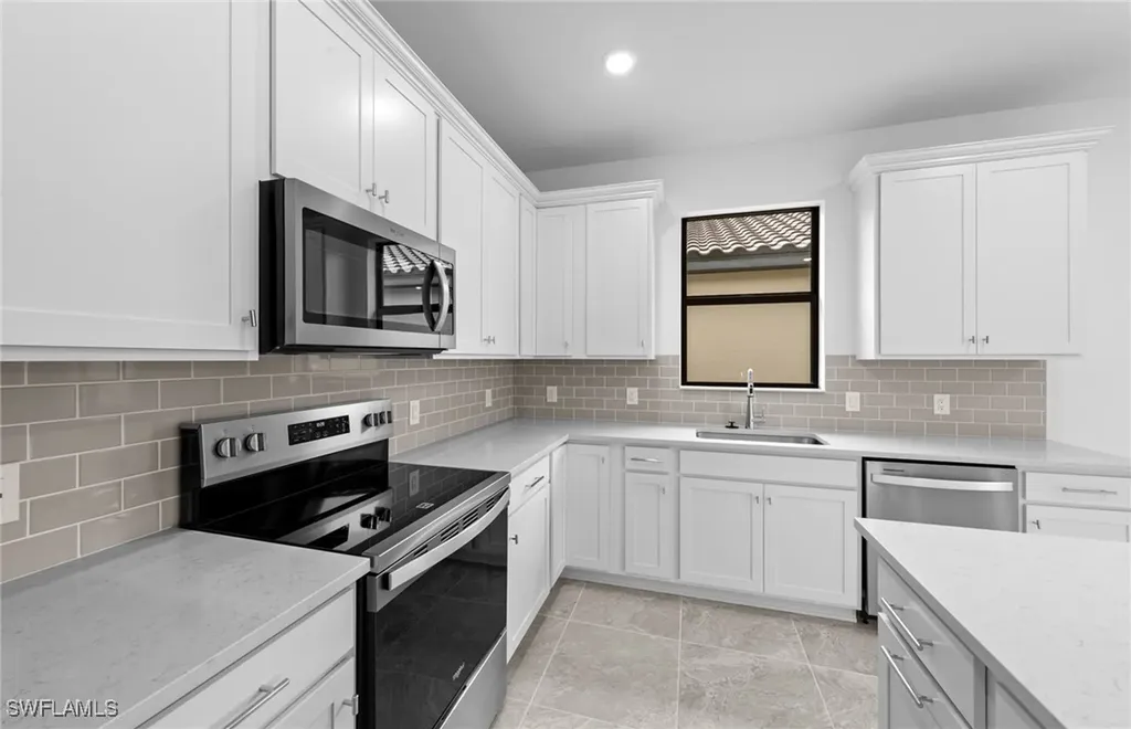 3861 Passion Vine Drive Alva FL 33920