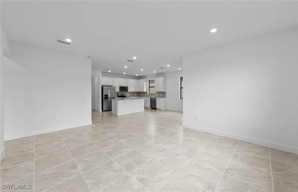 3861 Passion Vine Drive Alva FL 33920