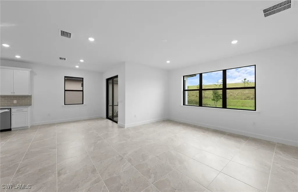 3861 Passion Vine Drive Alva FL 33920