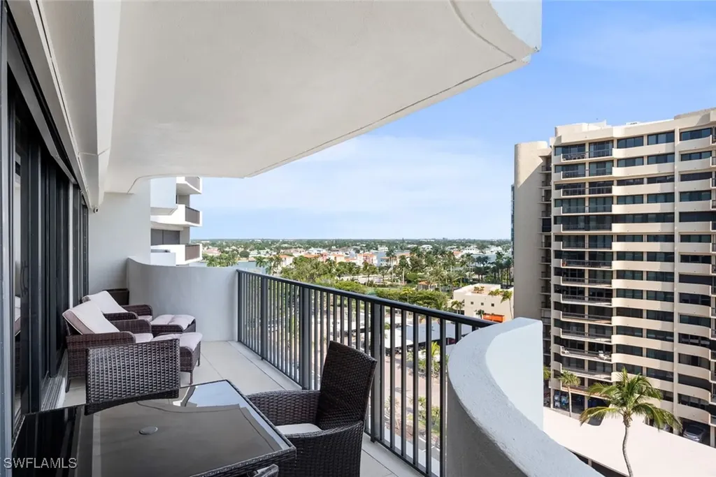 4005 Gulf Shore Boulevard N Naples FL 34103