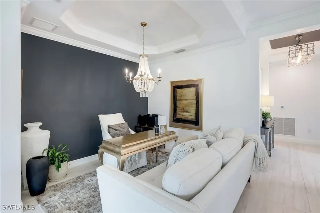 16348 Viansa Way Naples FL 34110