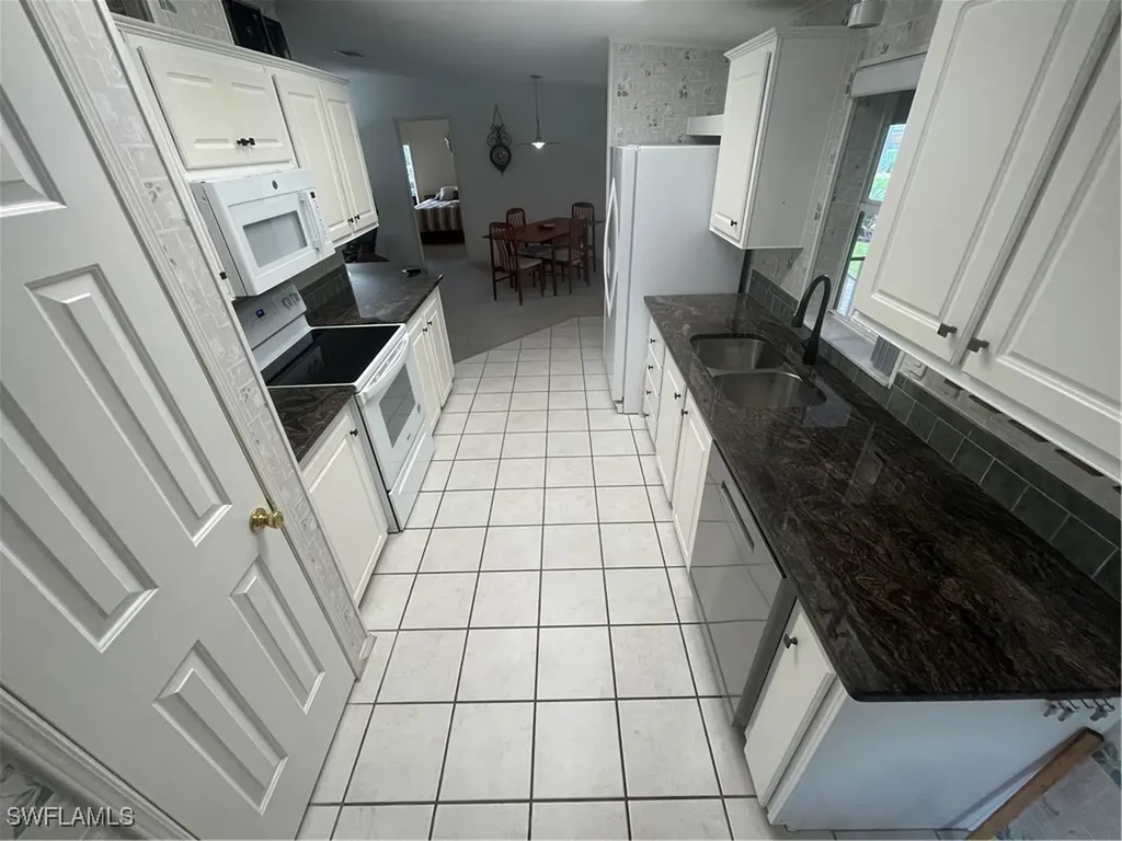 5870 Burrwood Court Fort Myers FL 33905