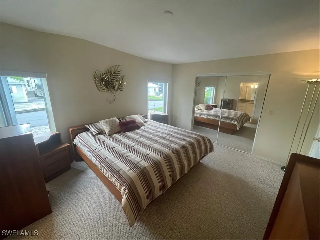 5870 Burrwood Court Fort Myers FL 33905