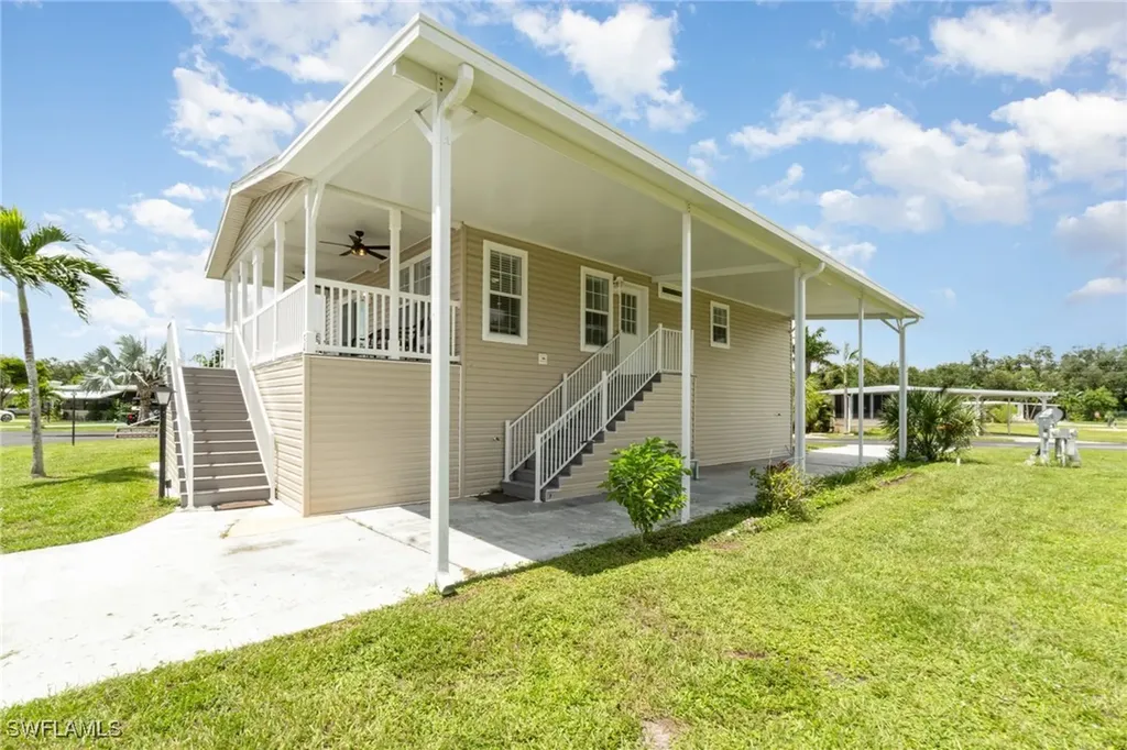 54 Sturbridge Lane Fort Myers FL 33908