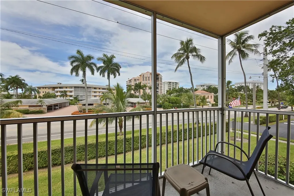1100 Gulf Shore Boulevard N Naples FL 34102