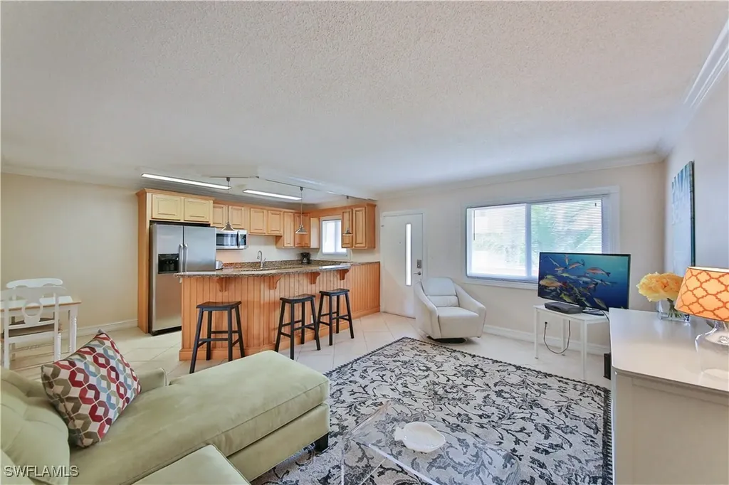 1100 Gulf Shore Boulevard N Naples FL 34102