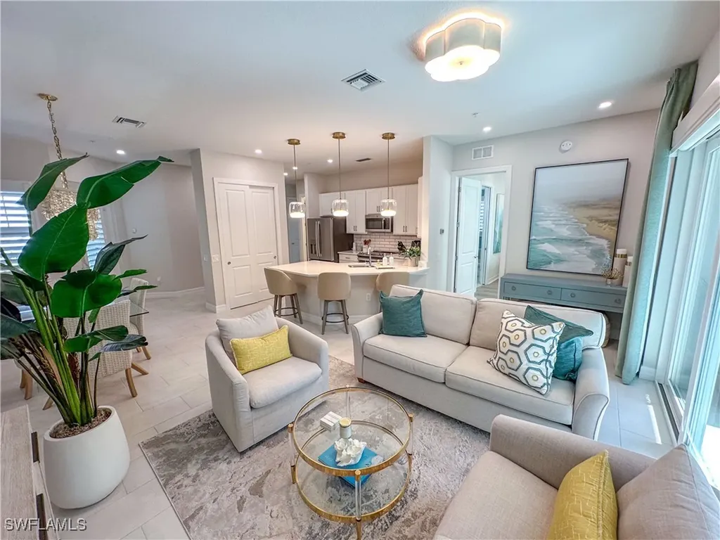 232 Indies Drive E Naples FL 34114