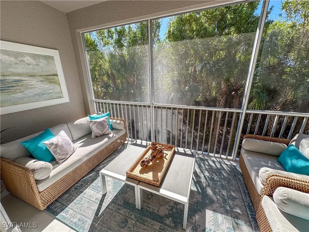 232 Indies Drive E Naples FL 34114