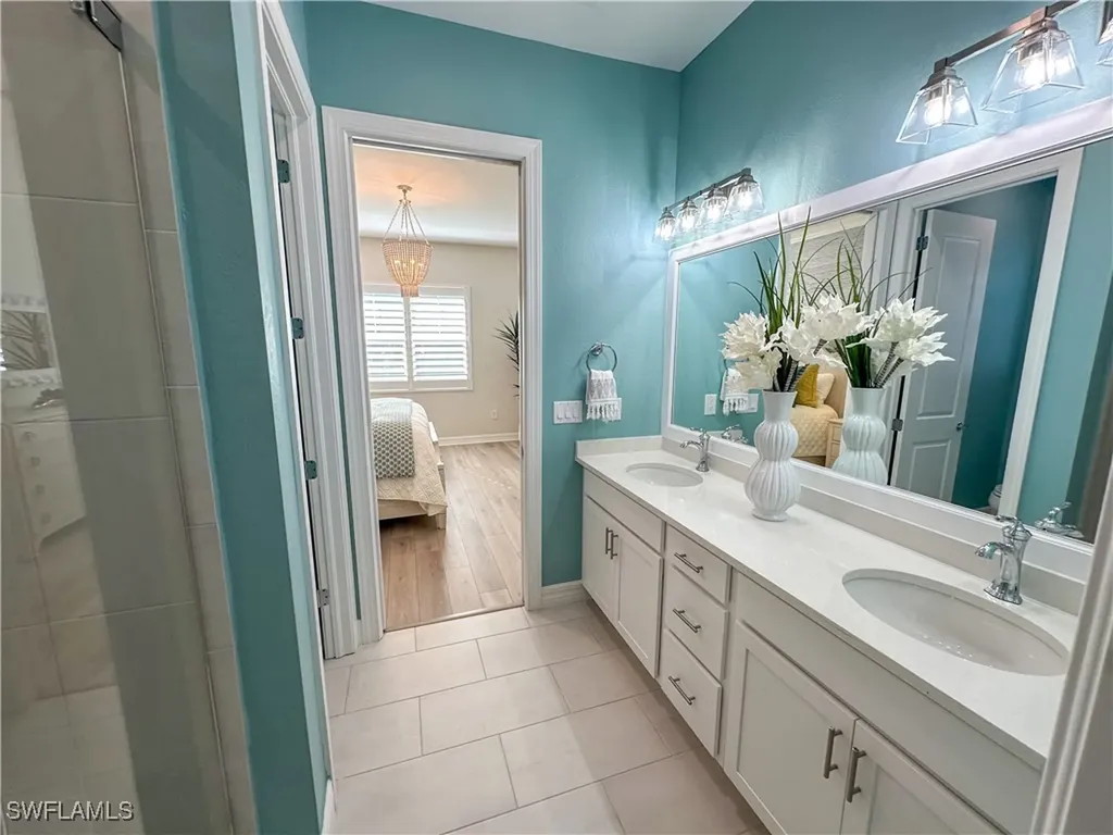 232 Indies Drive E Naples FL 34114