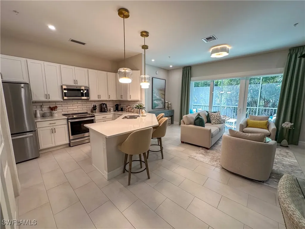 232 Indies Drive E Naples FL 34114