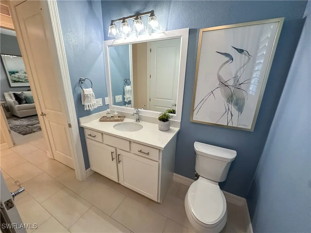 232 Indies Drive E Naples FL 34114