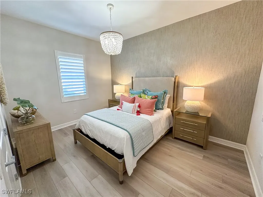 232 Indies Drive E Naples FL 34114