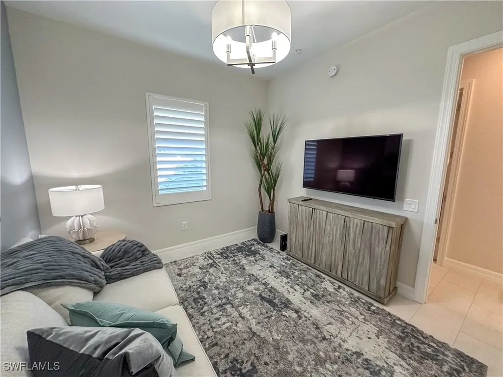 232 Indies Drive E Naples FL 34114
