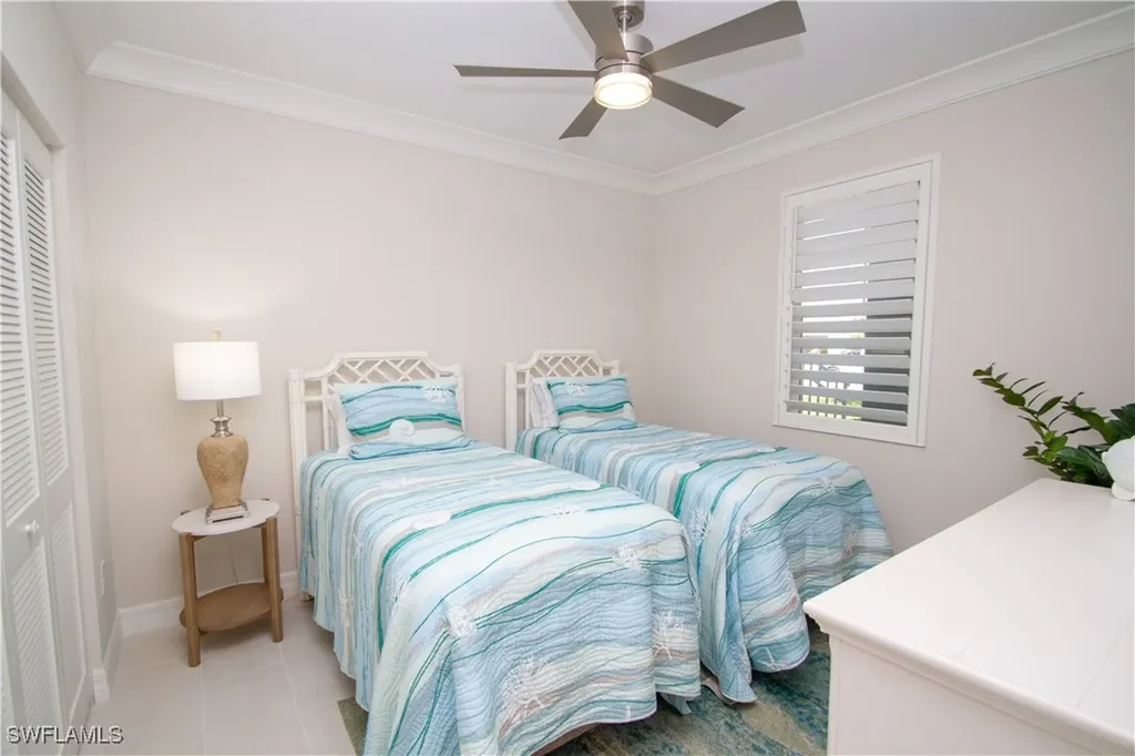232 Indies Drive E Naples FL 34114