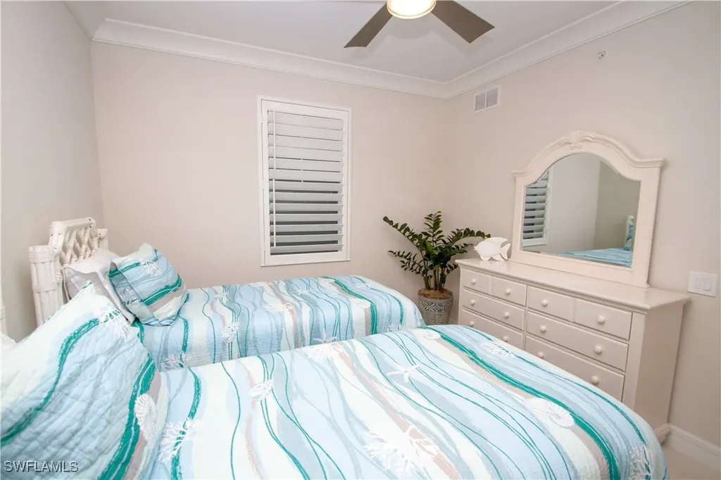 232 Indies Drive E Naples FL 34114
