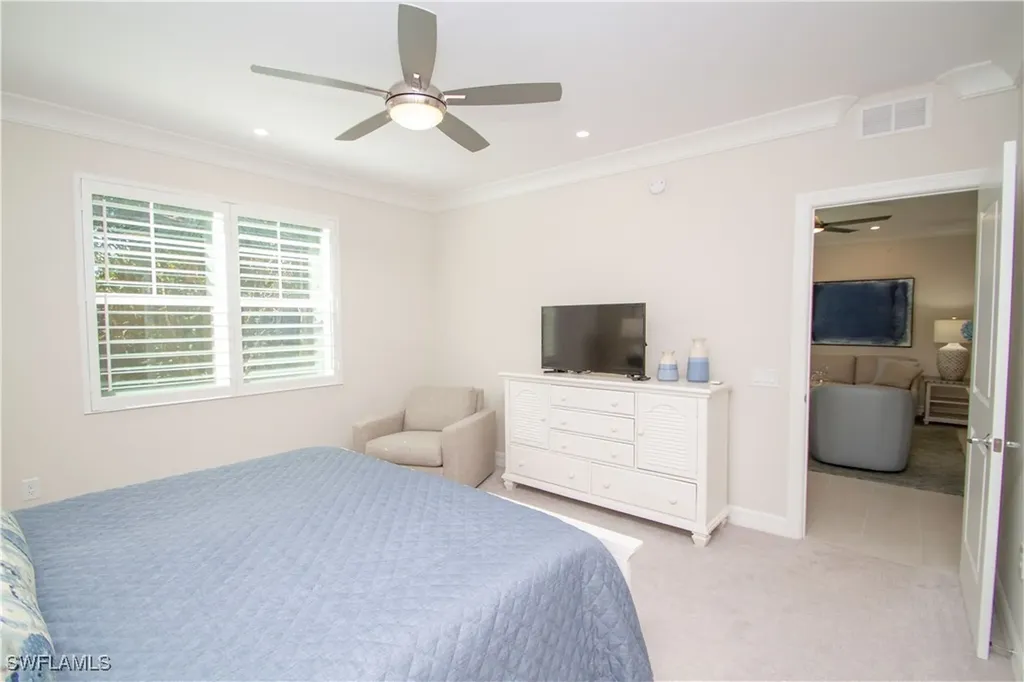 232 Indies Drive E Naples FL 34114