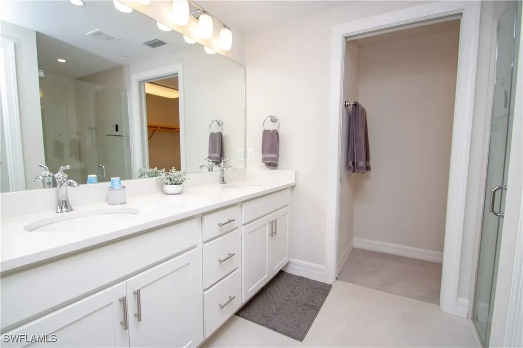 232 Indies Drive E Naples FL 34114