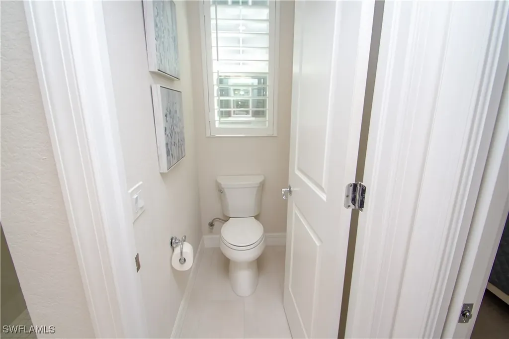 232 Indies Drive E Naples FL 34114