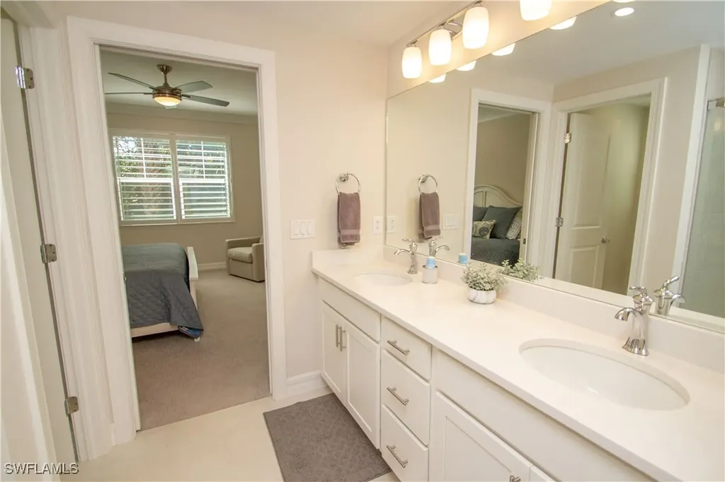 232 Indies Drive E Naples FL 34114