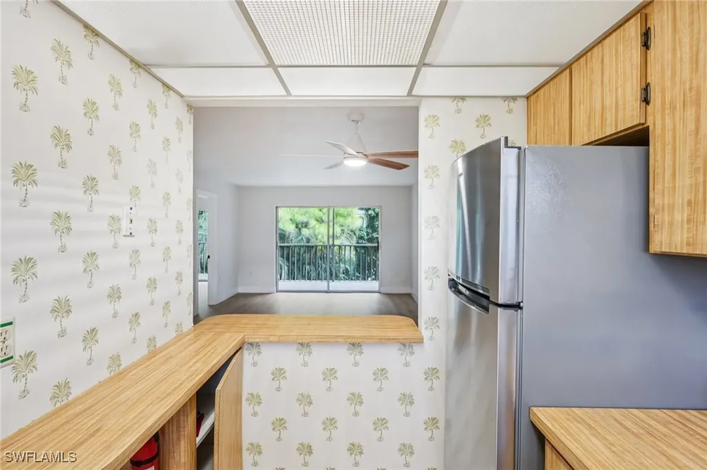 499 Forest Lakes Boulevard Naples FL 34105