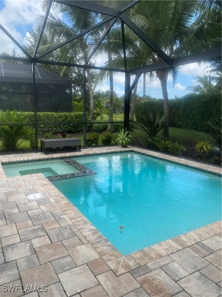 9571 Mussorie Court Naples FL 34114