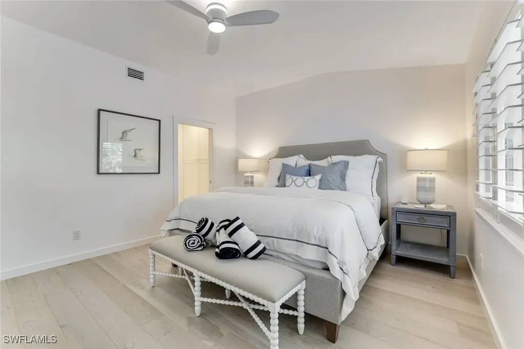 8345 Excalibur Circle Naples FL 34108