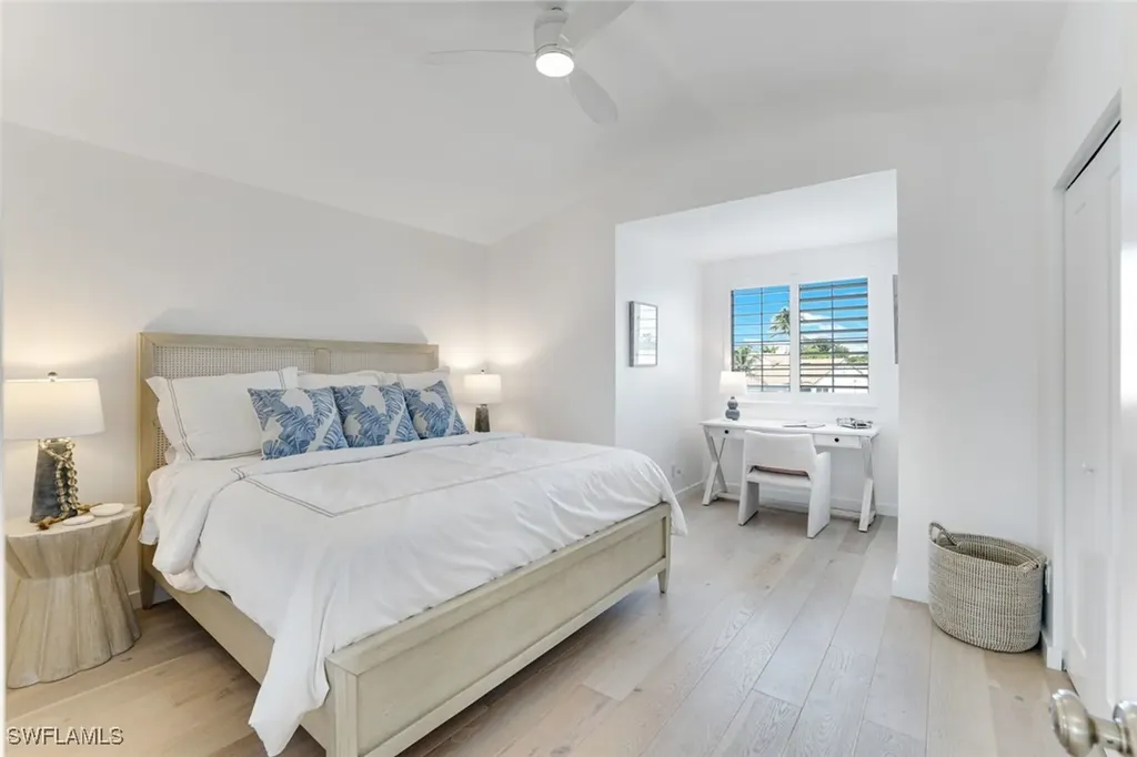 8345 Excalibur Circle Naples FL 34108