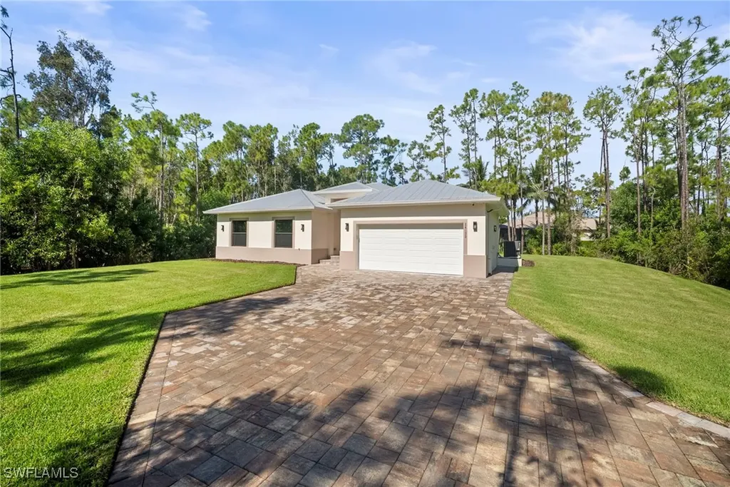 24132 Melanie Lane Bonita Springs FL 34135