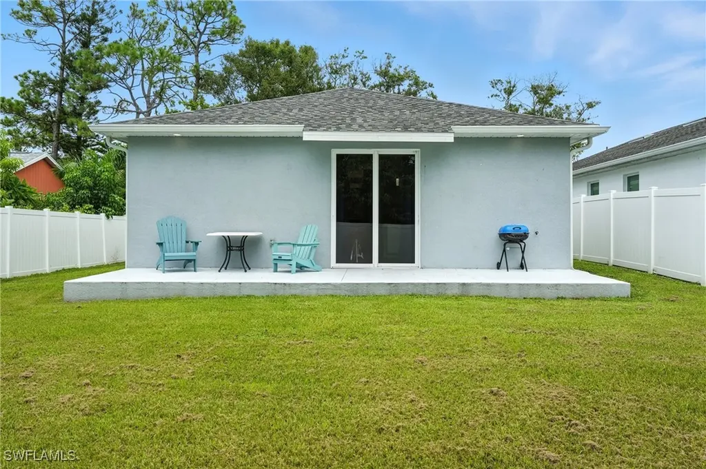 10140 Carolina Street Bonita Springs FL 34135