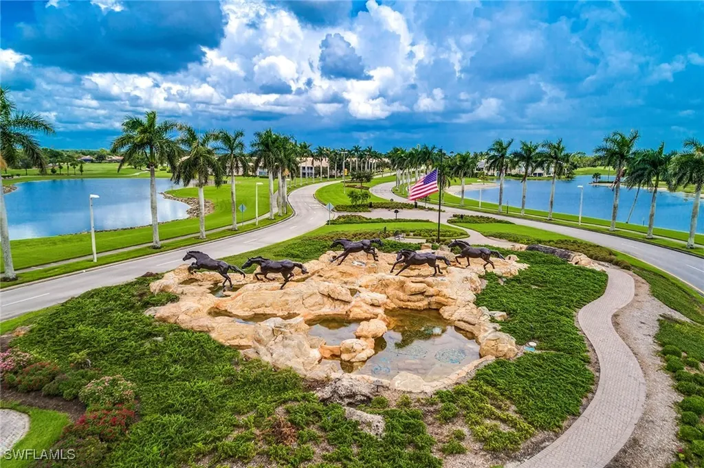 8902 Shenendoah Circle Naples FL 34113
