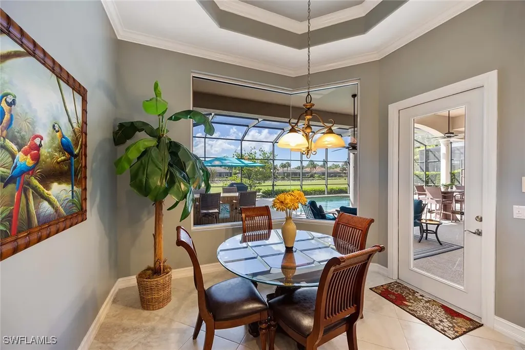 8902 Shenendoah Circle Naples FL 34113
