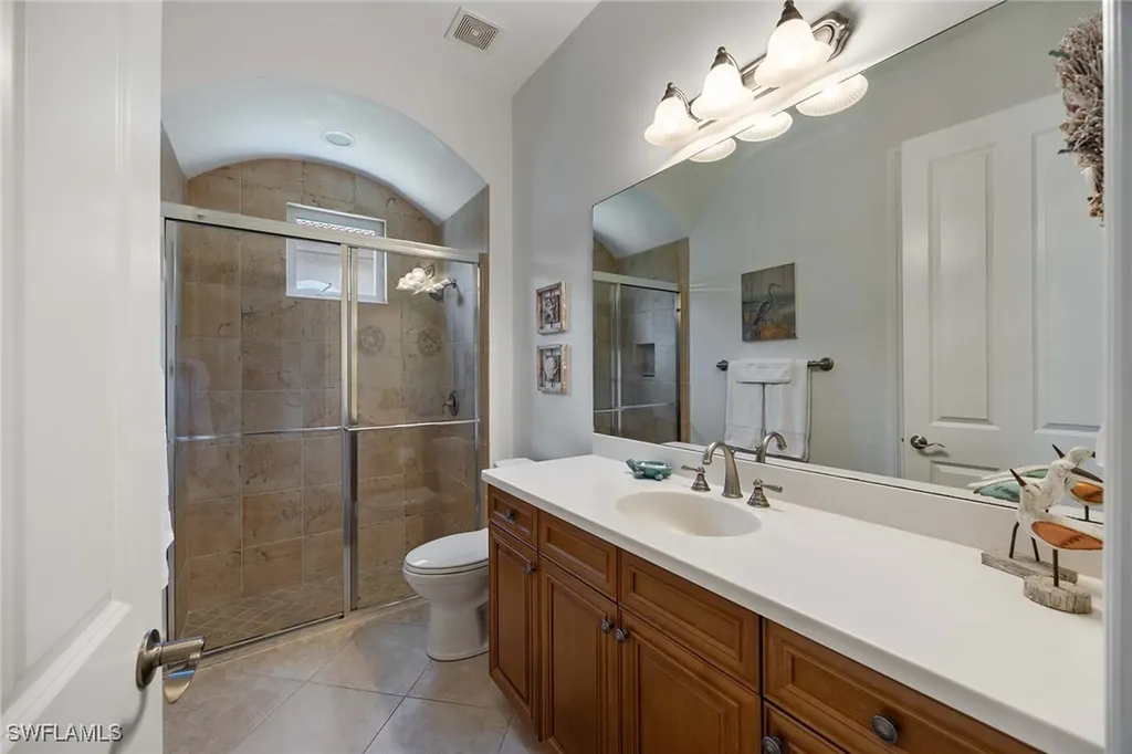 8902 Shenendoah Circle Naples FL 34113