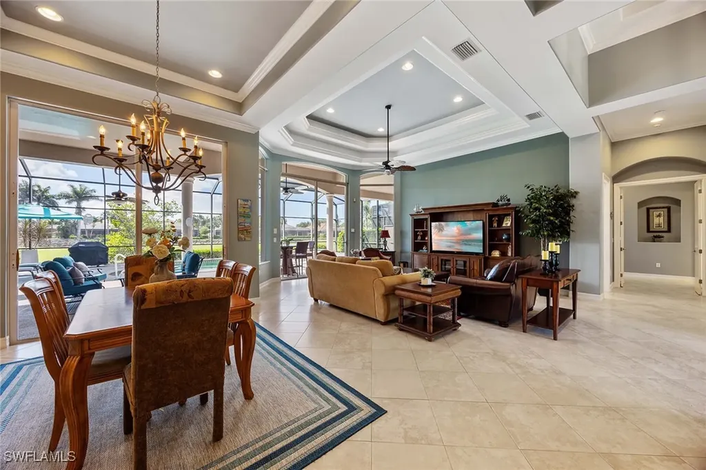 8902 Shenendoah Circle Naples FL 34113