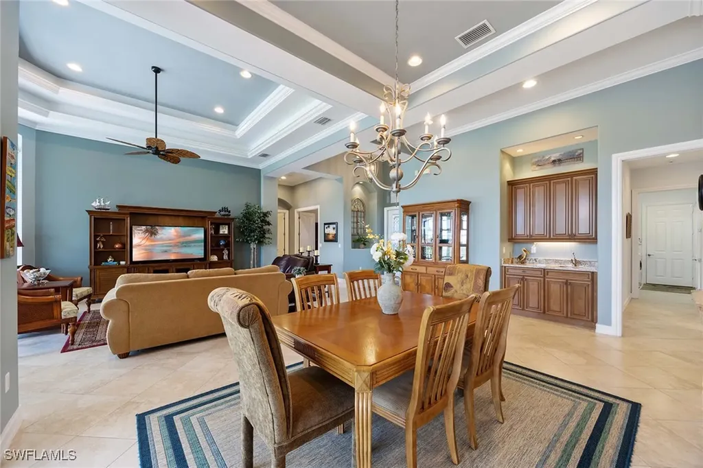 8902 Shenendoah Circle Naples FL 34113