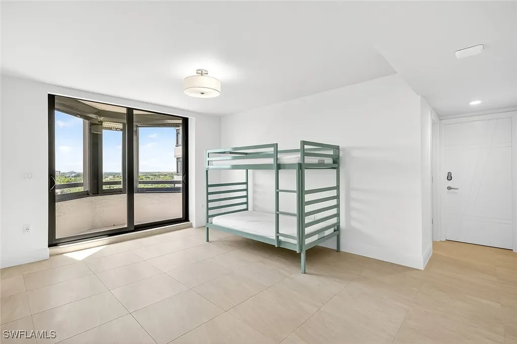 6075 Pelican Bay Boulevard Naples FL 34108