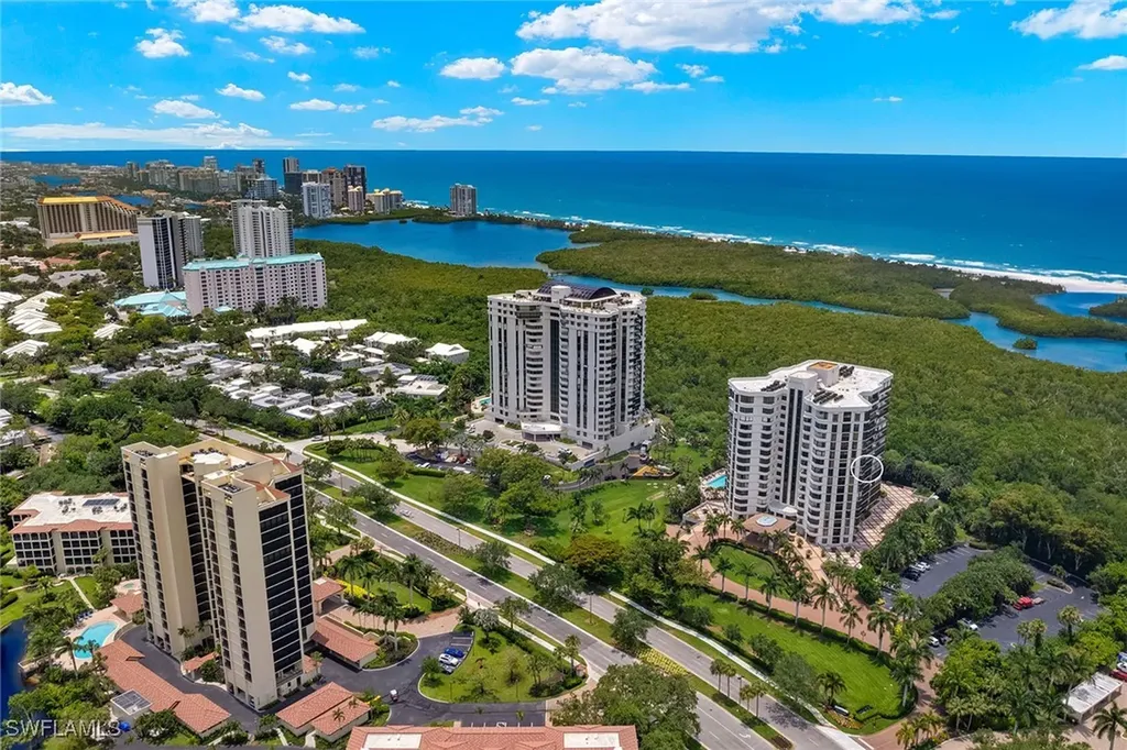 6075 Pelican Bay Boulevard Naples FL 34108