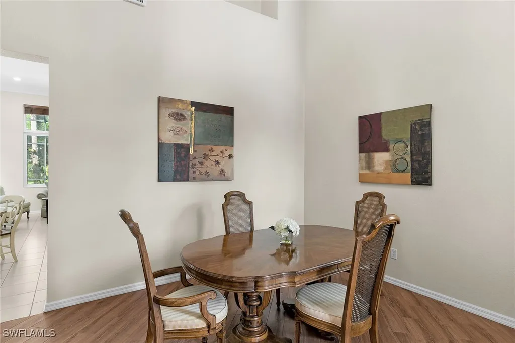 8574 Pepper Tree Way Naples FL 34114