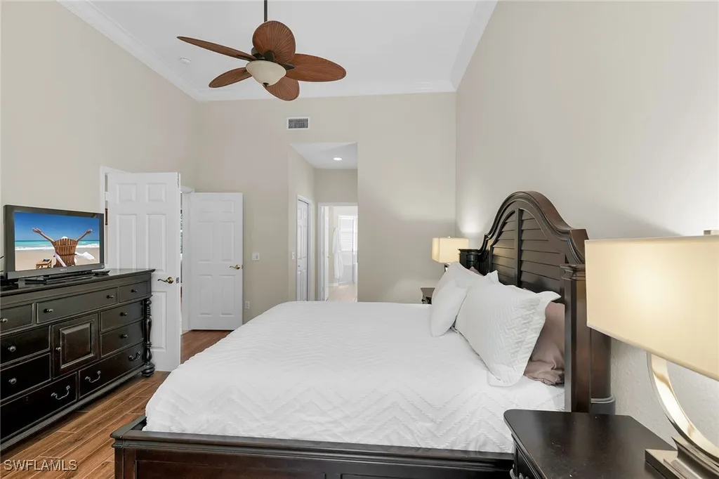 8574 Pepper Tree Way Naples FL 34114