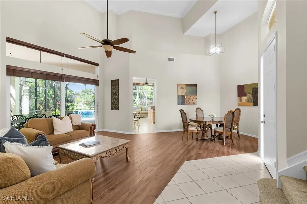8574 Pepper Tree Way Naples FL 34114