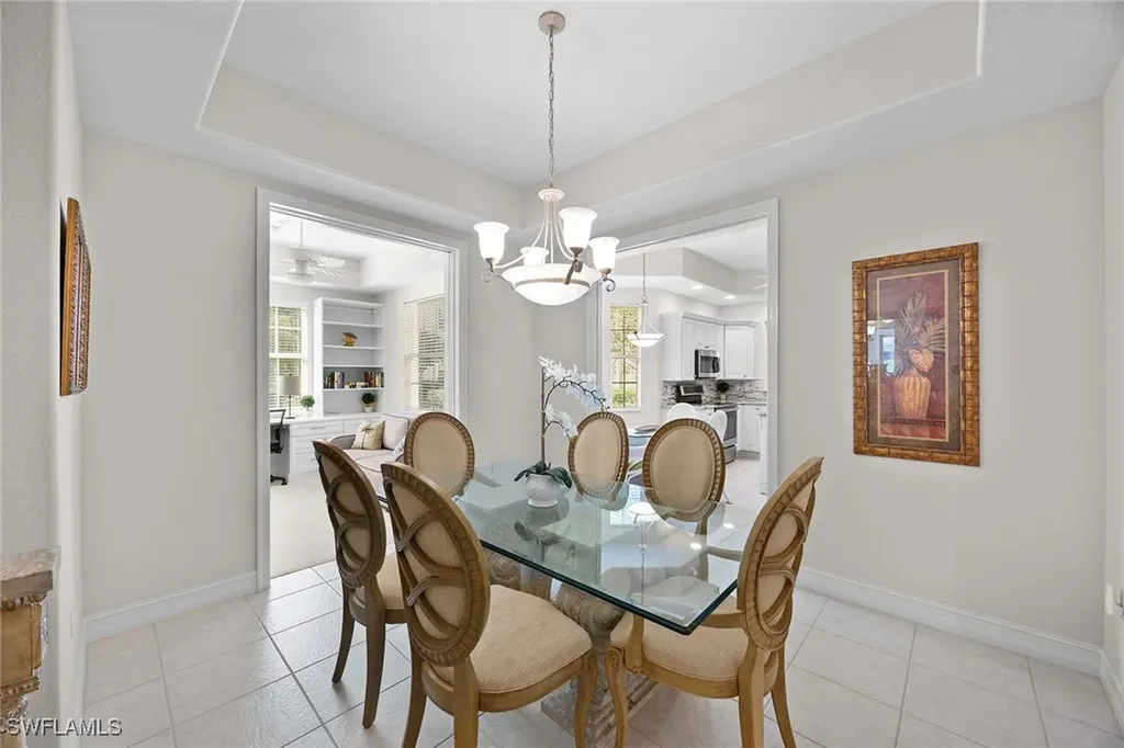 8609 Champions Point Naples FL 34113
