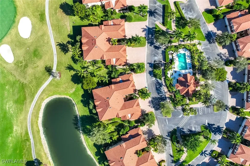 8609 Champions Point Naples FL 34113