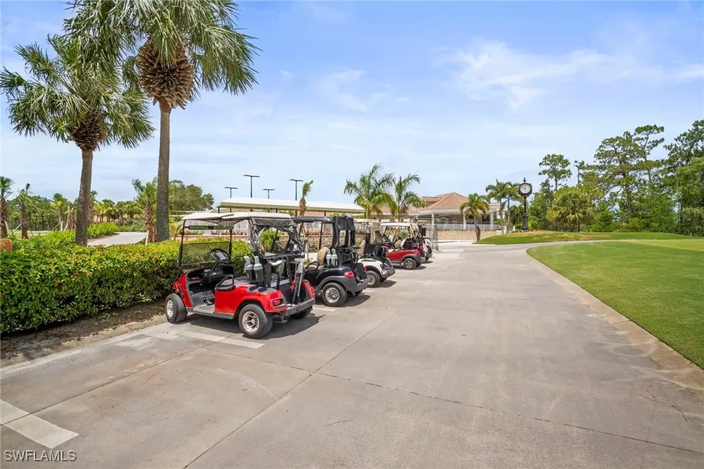 8275 Danbury Boulevard Naples FL 34120