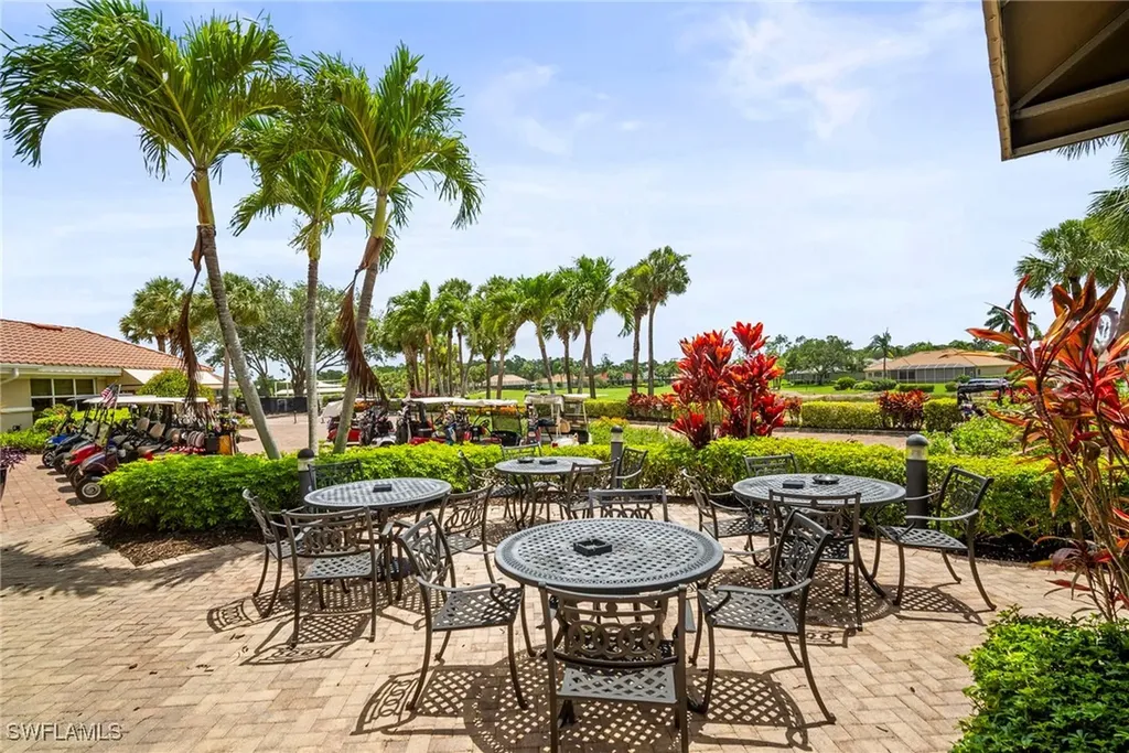 8275 Danbury Boulevard Naples FL 34120