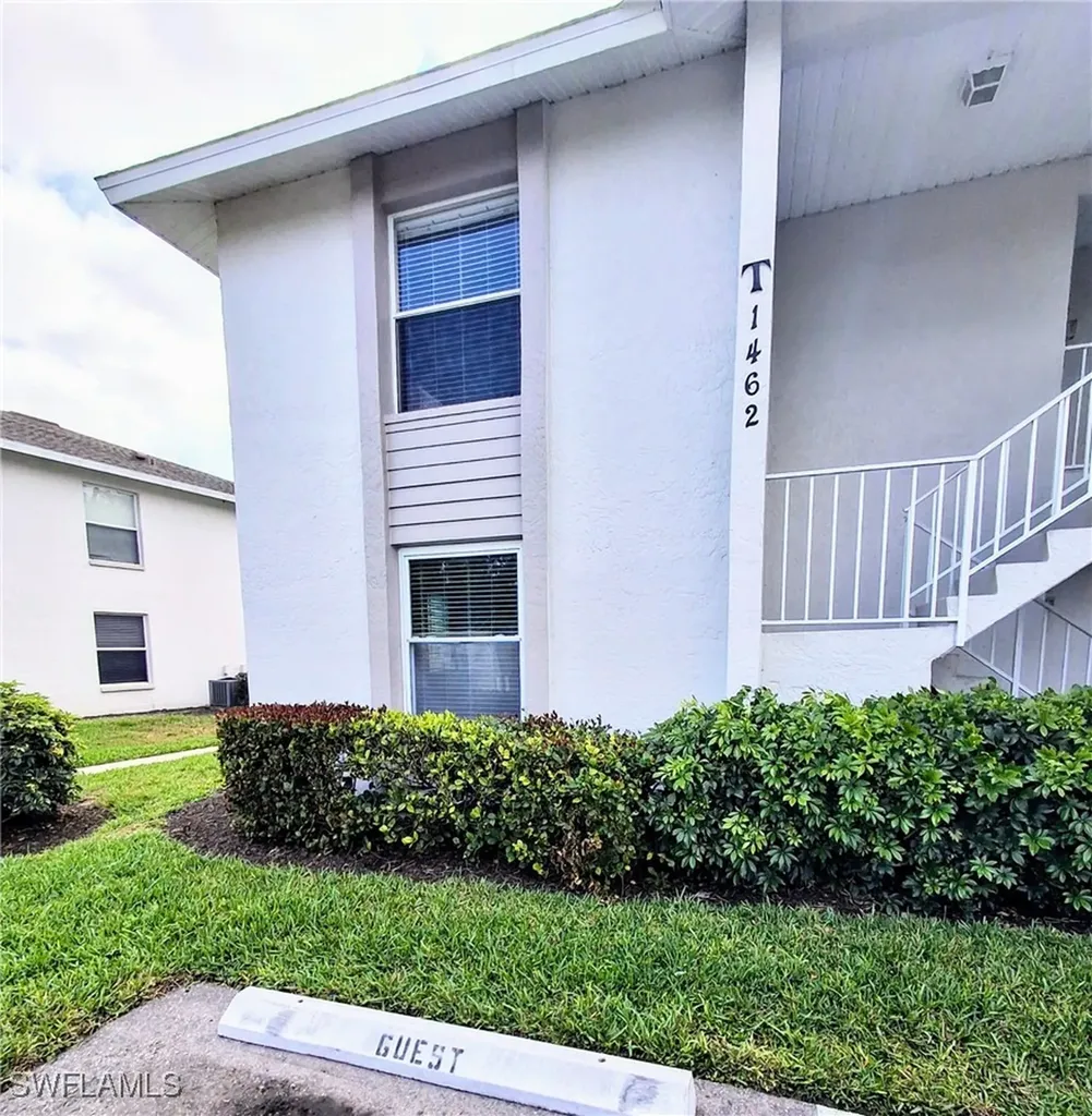 1462 Churchill Circle Naples FL 34116