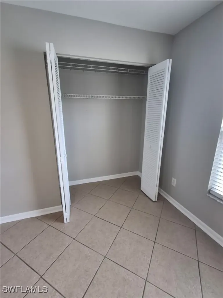 1462 Churchill Circle Naples FL 34116